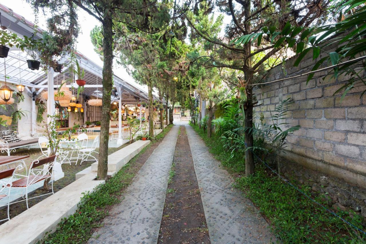 Rahayu Suites Monkey Forest Ubud Exterior photo